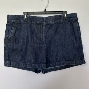 Women’s Loft Outlet lightweight denim shorts size 14 great condition